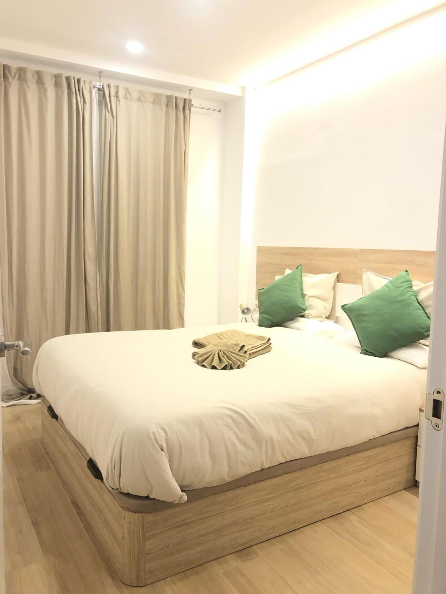 Ferienwohnung Refugio 2Br Y 2Ba Azca/Bernabeu Madrid Exterior foto
